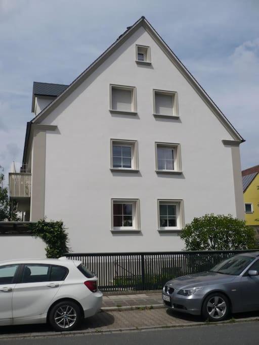 Super Zentral Begehrte Wohnlage Parkplatz Vor Haus Apartman Nürnberg Kültér fotó