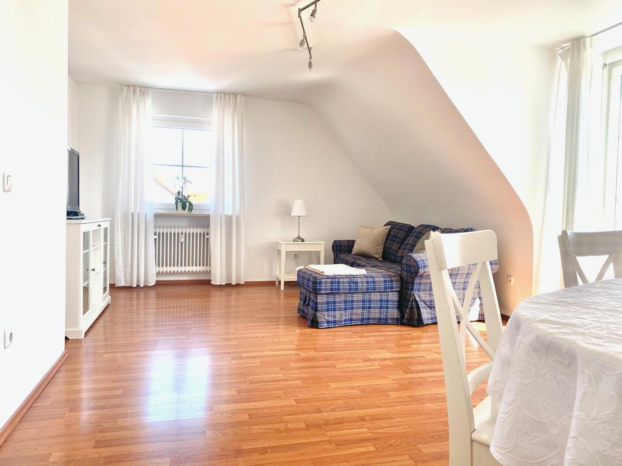 Super Zentral Begehrte Wohnlage Parkplatz Vor Haus Apartman Nürnberg Kültér fotó